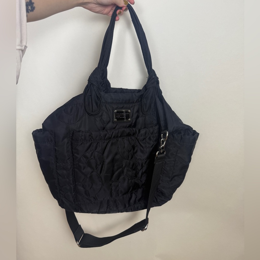 Marc Jacobs Black Quilted travel Tote Bag Overnight bag Crossbody strap - Picture 6 of 15